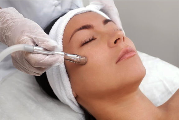 Microdermabrasion In Gurgaon