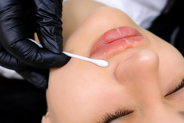 What can I expect when I come for a Permanent Makeup treatment